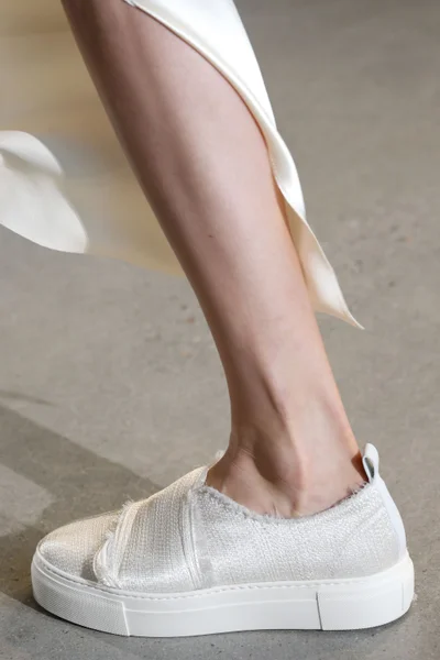 Look 2